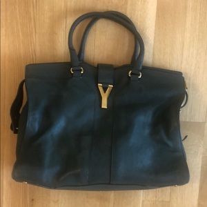 Yves Saint Laurent Classic Y Cabas Green